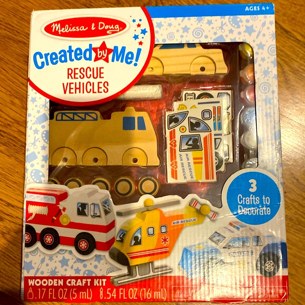 Melissa & Doug-Created by Me(Rescue Vehicle)